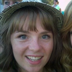 Meet your Posher, Alicia